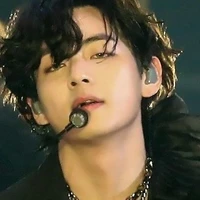 Kim Taehyung (hắn)