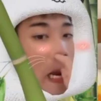 báo thủ mang tên tg:))