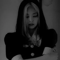 Kim Jennie_em_
