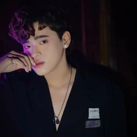 hl.thanhhưng[ýe đàn em của nhóc này]