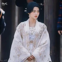 Thượng Quản Thiển