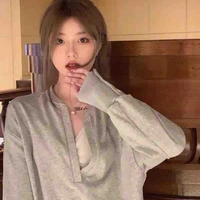 Nguyễn Như Ý_cô nu9-hiệu trưởng