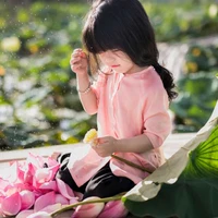 Thẩm Ngọc Hân Nhi ( bé )