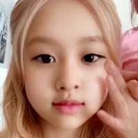 Phác Thái Anh (6tuổi)