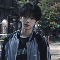 Nguyên Hải  /nam9/