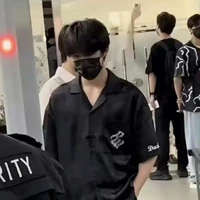 Trương Cực ( Anh )