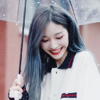 Vương Dịch hồi 20