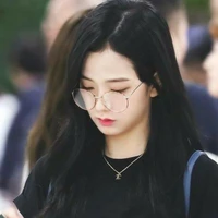 kim jisoo(y)