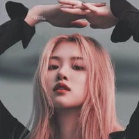 Chaeyoung ( cô)