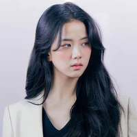 Kim Jisoo (y)