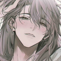 Hải Quân-chị cả-nhất tỷ