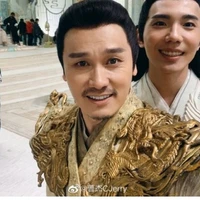 thiên đế thiếu điển tiêu y