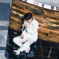 Zhang Ji -Bạn Anh,Cậu-