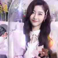 Tô Lạc {chị dâu cô}