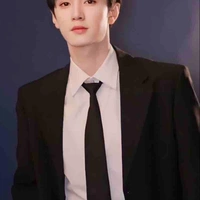 Đồng Triết Viễn {anh cả cô}