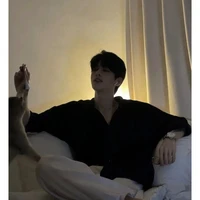 Bố Hoàng Gia Hân / Lan Vi