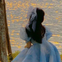 Hoa Linh Lan (bff nu9)