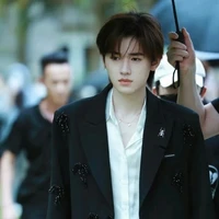 Tống Á Hiên//hắn//