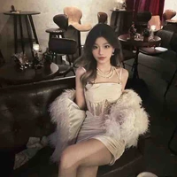 Khương Tử Nghiên/ / Đình Thiên Huyền