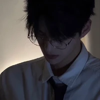 Triệu Lệ Phong_bthan từ nhỏ nu9,cậu