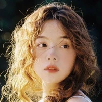 Hà Lục Ly- mẹ nu9