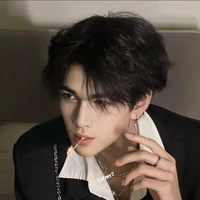 Hứa Tư Yến- bố nu9