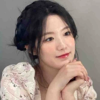 Ye ShuHua