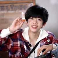 Trương Hàm Thụy