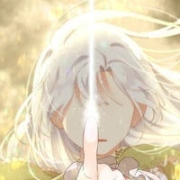 Phụ nữ mang tóc màu trắng