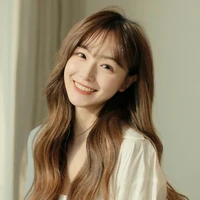 Hạ Kiều Chinh(bff cô)