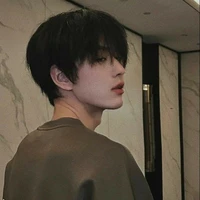 Hoàng Thiên Long