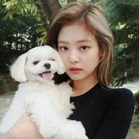 Kim Jennie-em