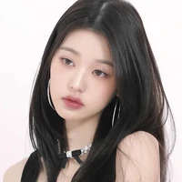 Jang won-young [bạn của cô]