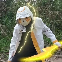 707