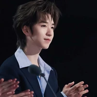 Hạ Tuấn Lâm
