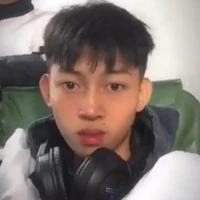 606