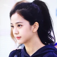 Jisoo (cô)