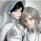 vua và hoàng hậu(ba và mẹ mila)