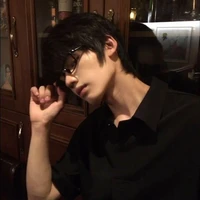 Hoàng Nguyễn Cự Giải