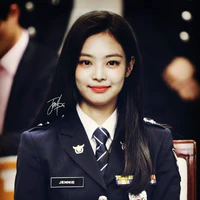 Kim Jennie -Em-