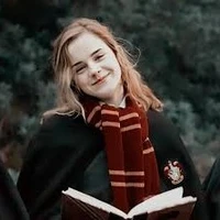 Hermione Granger 📙