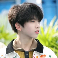 Trương Hàm Thụy