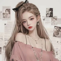 Châu Nhã Tịnh ( cô )