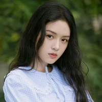 Cúc Y Trang