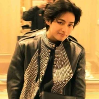 Kim Taehyung ( anh )