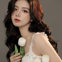 Trần Mai Châu/ em họ nu9