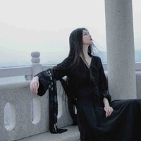 Vỹ Lưu Hoa (cố phu nhân)