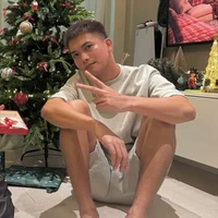 Tất Vũ