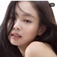 Kim Jennie - em