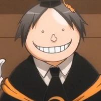 Koro-sensei [đã hóa trang].